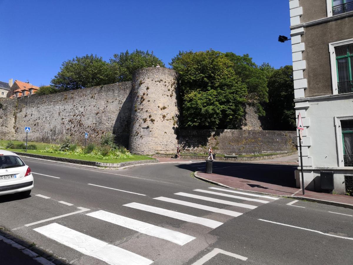 Superbe Appartement, Face A La Vieille Ville ! Boulogne-sur-Mer Luaran gambar